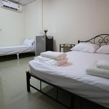 Pob Choke Residences Sattahip Luaran gambar